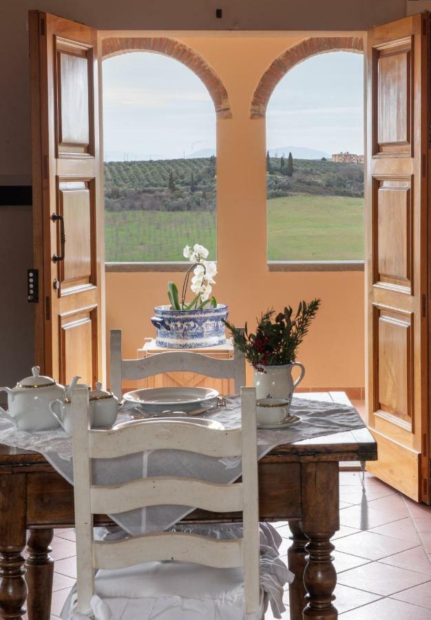 Agriturismo Casale Ugolini 몬테스페르톨리 외부 사진